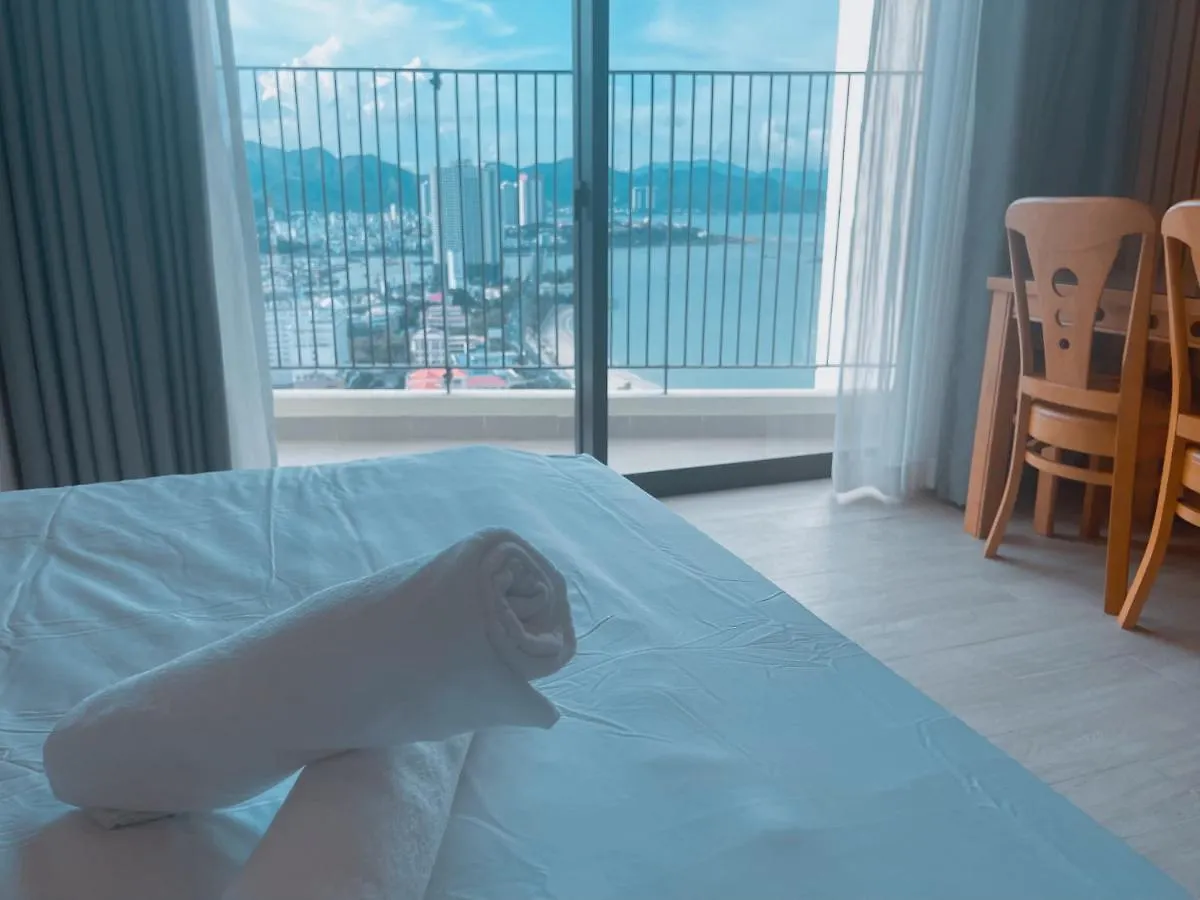 芽庄中心海景阳台公寓式酒店 公寓 芽庄
