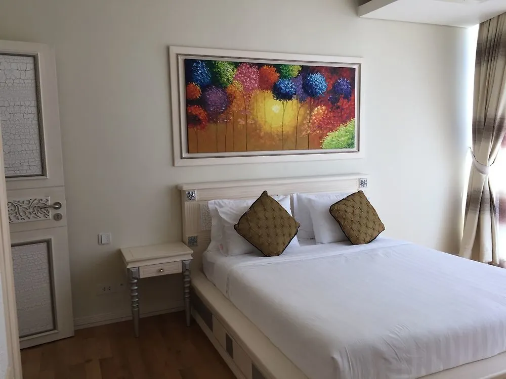 Appartamento Gold Coast Nha Trang By Holi 0*,